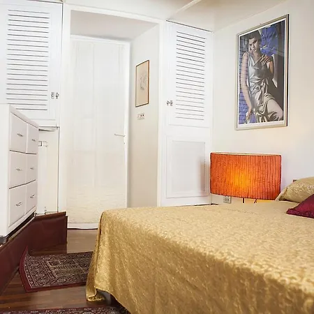 Boudoir Vatican
